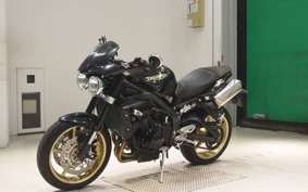 TRIUMPH STREET TRIPLE R 2010