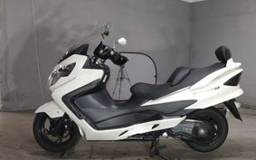 SUZUKI SKYWAVE 250M CJ45A