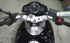 SUZUKI GSR250 2019
