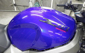 HONDA X11 2000