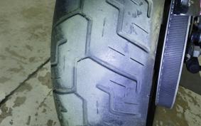 HARLEY XL883 2005