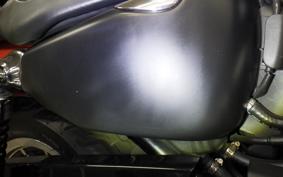 HARLEY XL883RI 2011