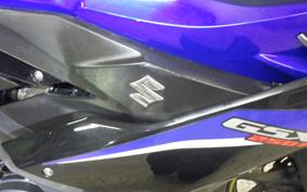 SUZUKI GSX250 R 2018