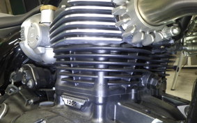 TRIUMPH BONNEVILLE BOBBER 2025