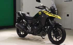 SUZUKI Vｽﾄﾛｰﾑ250A 2011