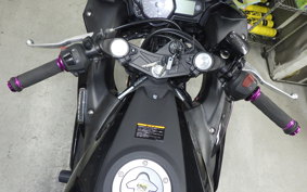 YAMAHA YZF-R25 A 2023 RG10J