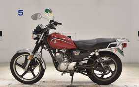 YAMAHA YB125SP