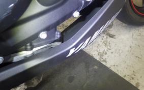 YAMAHA YZF-R25 2015 RG10J