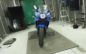 SUZUKI GSX250R