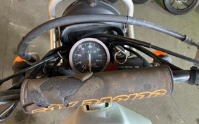 SUZUKI DJEBEL200 SH42A
