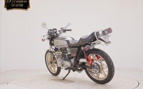 SUZUKI GT380 2021 GT380