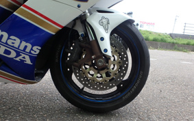 HONDA CBR1000RR 2004 SC57