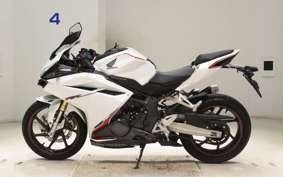 HONDA CBR250RR A MC51