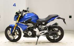 BMW G310R 2017