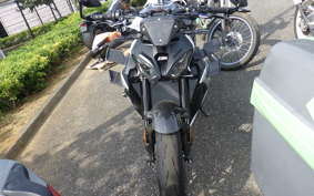 BMW M1000R 2025