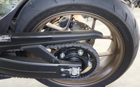 HONDA CB650R E-Clutch 2025 RH17