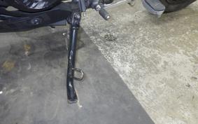 SUZUKI GSX250RA 2001