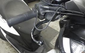 YAMAHA TRICITY 125 2018 SE82J