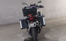 BMW F750GS 0B08