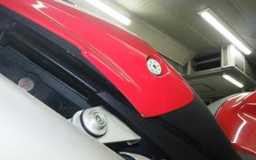 DUCATI MONSTER 696 + 2010