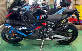BMW M1000RR 2024 0P01