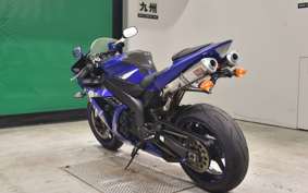 YAMAHA YZF-R1 2004