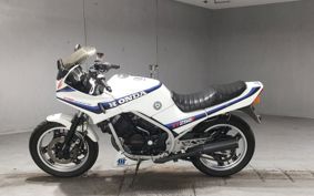 HONDA VT250F MC08
