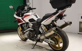 HONDA CB1300SF SUPER BOLDOR 2005