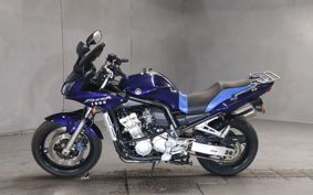 YAMAHA FZS1000 FAZER RN06