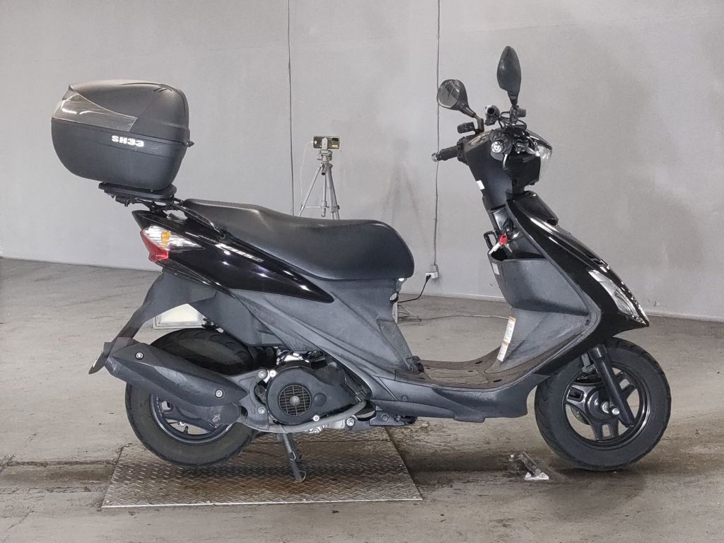 Фото Suzuki ADDRESS V125 с японского аукциона