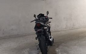 SUZUKI GSX250 R DN11A