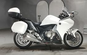 HONDA VFR1200F 2016 SC63