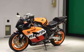 HONDA CBR1000RR 2004 SC57