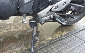 YAMAHA FZ25