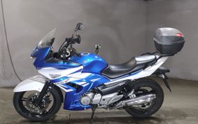 SUZUKI GSR250F GJ55D