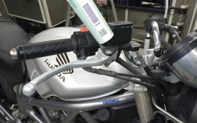HONDA VTR 250 2025 MC33