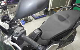 HONDA X-ADV 750 2022 RH10