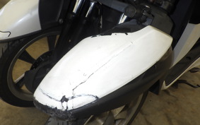 YAMAHA TRICITY 125 2004 SE82J