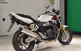 HONDA CB1300SF SUPER FOUR SP 2026 SC54