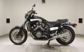 YAMAHA VMAX 2003