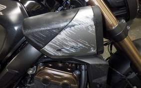HONDA CB650R E-Clutch 2024 RH17