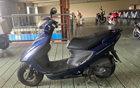 SUZUKI GSR125 UTD43