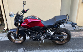 HONDA CB250R MC52