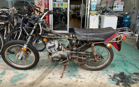 YAMAHA RD125 404