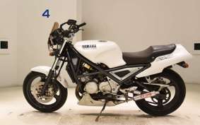 YAMAHA R1-Z 1985 3XC