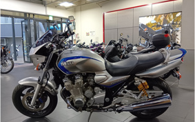 YAMAHA XJR1300 2004 RP03J