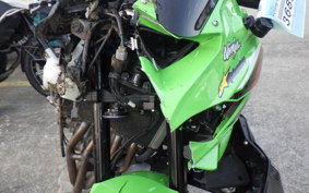 KAWASAKI ZX-25R