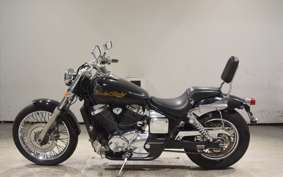 HONDA SHADOW 400 SLASHER 2000 NC40