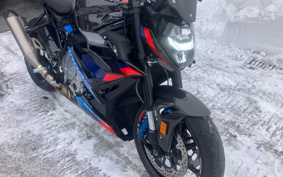 BMW M1000R 2023 0E81