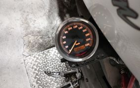 HARLEY XL883C 2001 CJM